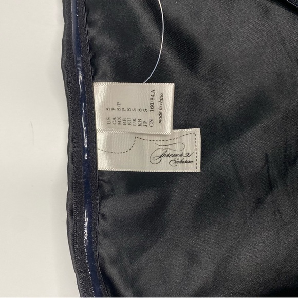 Forever U Exclusive | Women's Black Strapless Romper with Pearl design Size S - Picture 7 of 16